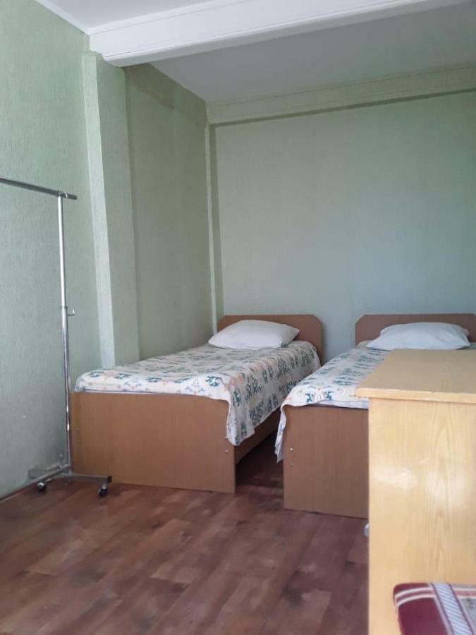Zeleniy Dvorik Guest House New Athos Exterior foto